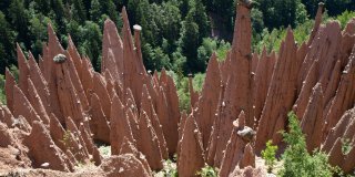 Earth pyramids in Perca