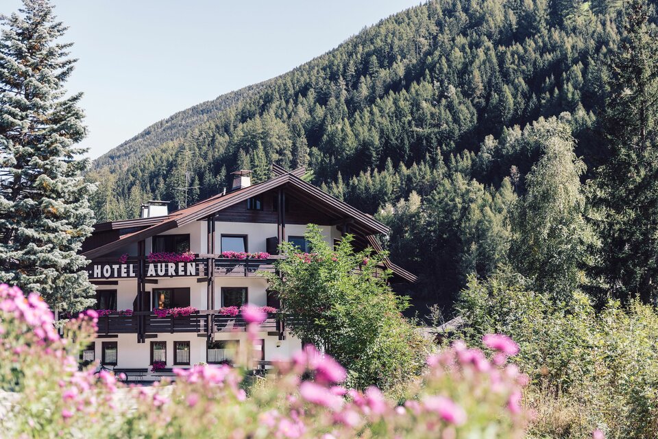 Hotel St. Johann Ahrntal ✱ Urlaub in Südtirol buchen
